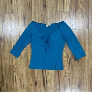 Vintage 90s-like blue mid sleeve shirt